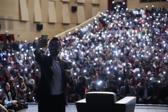 Kapsam Consept Gri Koç Gökhan Müftüoğlu